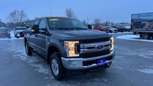 2019 Ford F-250 Super Duty XL's photo