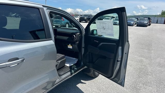 2026 Chevrolet Colorado Z71 - Photo 42