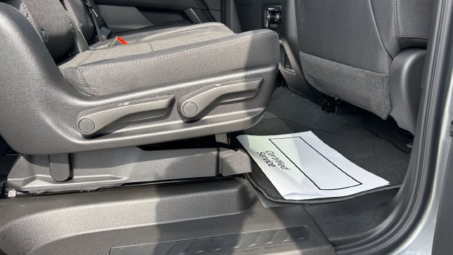 2026 Chevrolet Suburban LS - Photo 44
