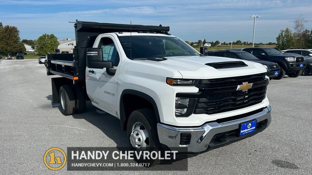 2025 Chevrolet Silverado 3500HD Work Truck's photo