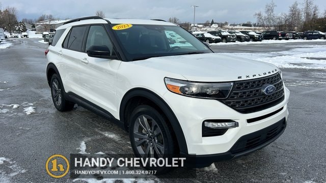 2023 Ford Explorer XLT's photo