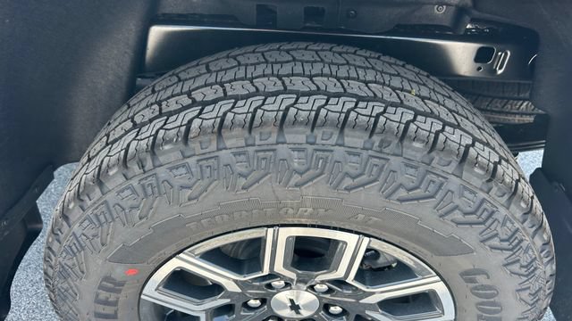 2026 Chevrolet Colorado Z71 - Photo 10