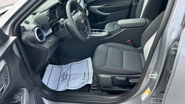 2026 Chevrolet Trax LS - Photo 12