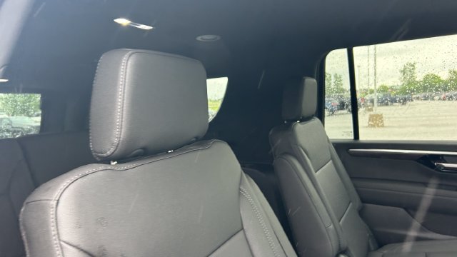 2026 Chevrolet Suburban LT - Photo 46