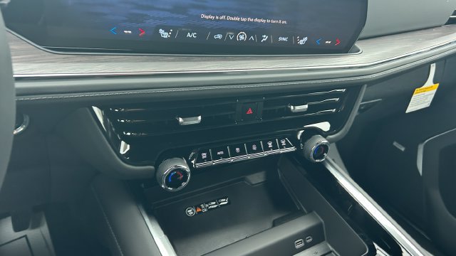 2026 Chevrolet Suburban LT - Photo 26