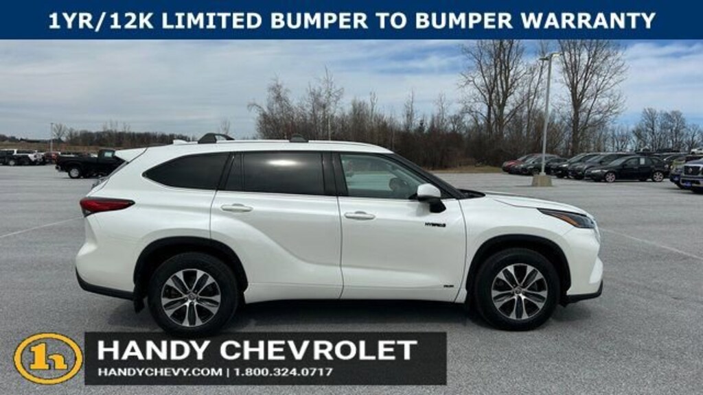 Used 2021 Toyota Highlander Hybrid XLE SUV
