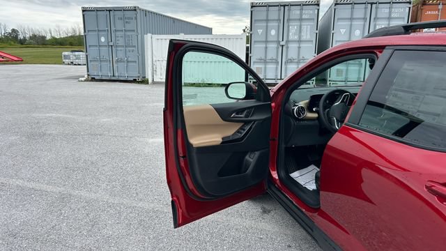 2027 Chevrolet Equinox ACTIV - Photo 12