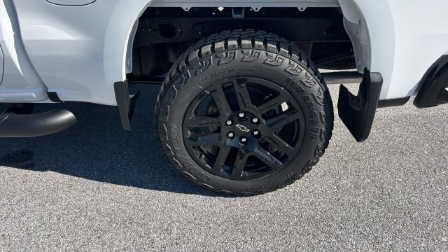 2026 Chevrolet Silverado 1500 LT Trail Boss - Photo 10