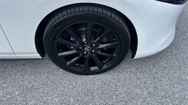 2021 Mazda Mazda3 Premium - Photo 9