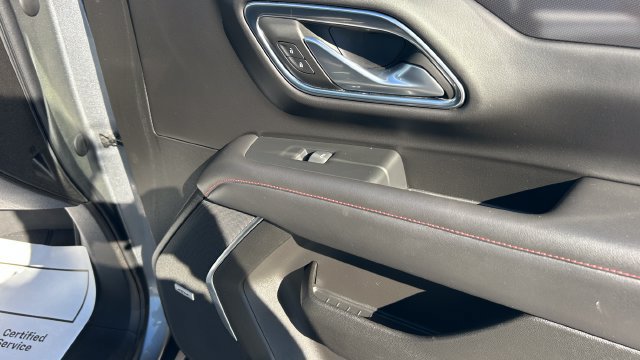 2021 Chevrolet Suburban RST - Photo 25