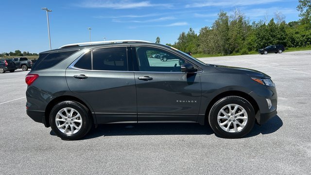 Used 2018 Chevrolet Equinox LT with VIN 3GNAXUEU6JS542563 for sale in Saint Albans, VT