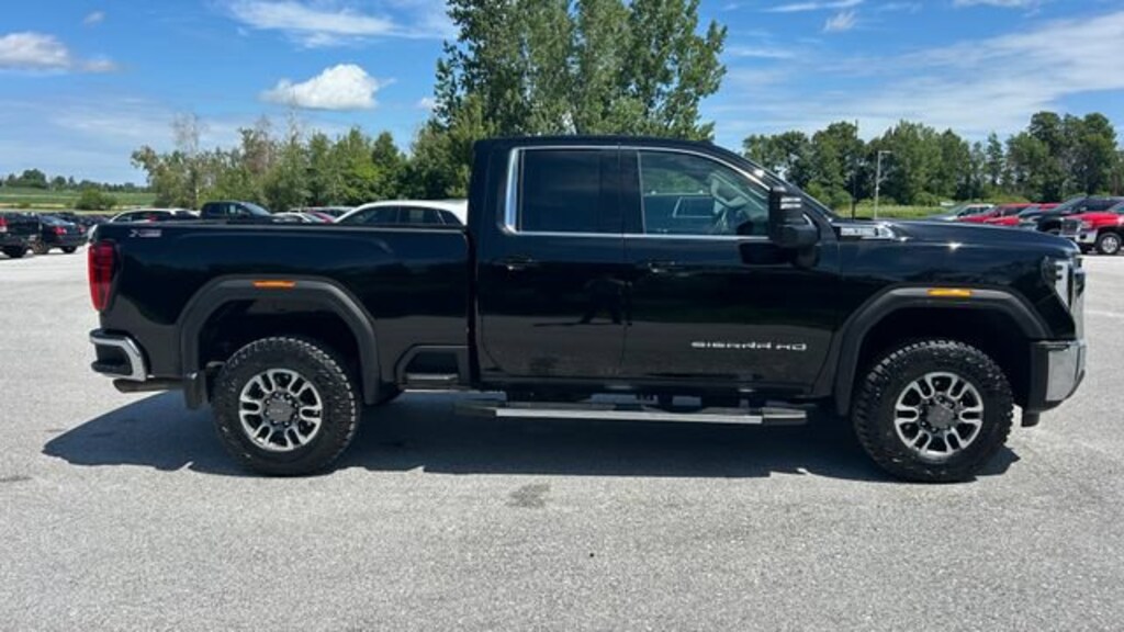 Used 2024 GMC Sierra 2500 HD SLE Truck