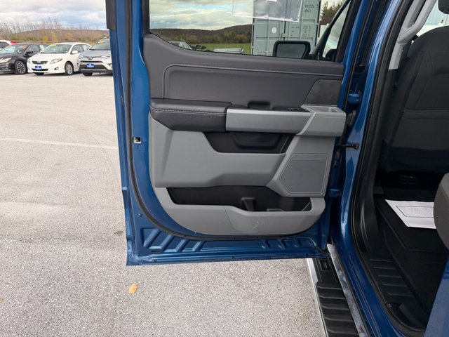 2024 Ford F-150 XLT - Photo 32