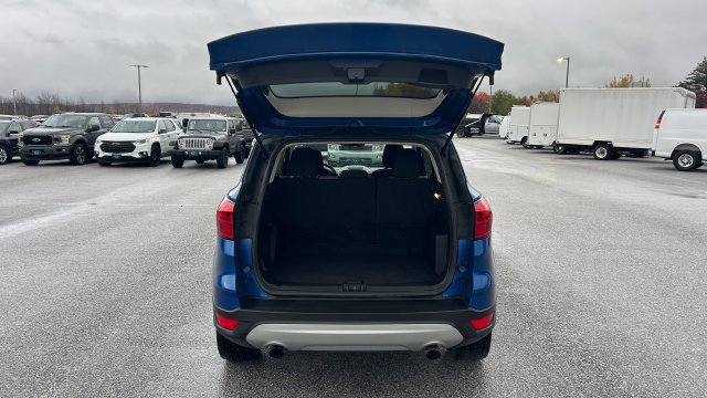 Used 2019 Ford Escape SE with VIN 1FMCU9GDXKUC42722 for sale in Saint Albans City, VT