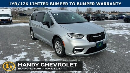 2024 Chrysler Pacifica Touring L Van Passenger Van