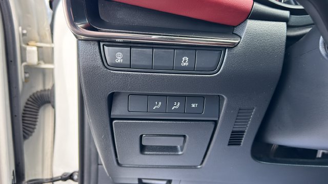 2021 Mazda Mazda3 Premium - Photo 19