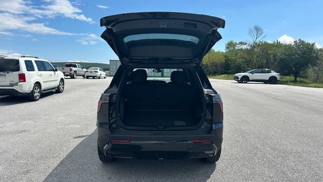2027 Chevrolet Equinox RS - Photo 13