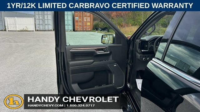 2023 GMC Sierra 1500 SLT - Photo 14