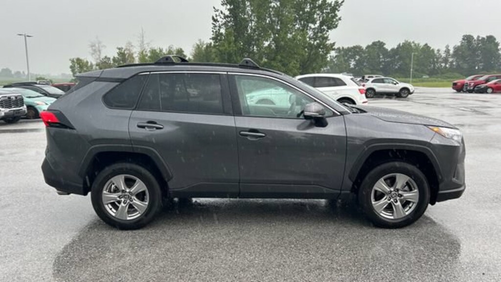 Used 2025 Toyota RAV4 XLE SUV
