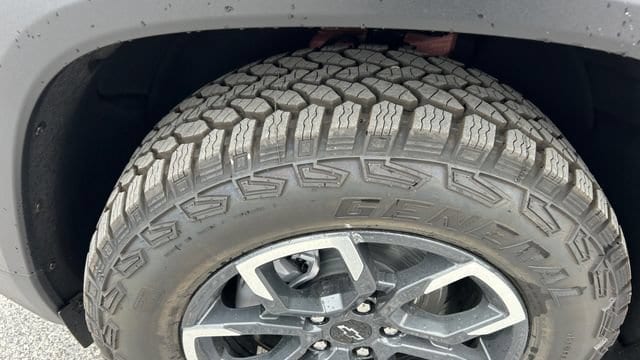 2027 Chevrolet Equinox ACTIV - Photo 10