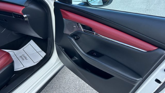 2021 Mazda Mazda3 Premium - Photo 33