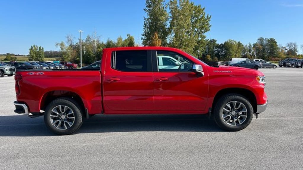 New 2026 Chevrolet Silverado 1500 LT Truck Crew Cab