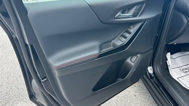 2027 Chevrolet Equinox RS - Photo 18