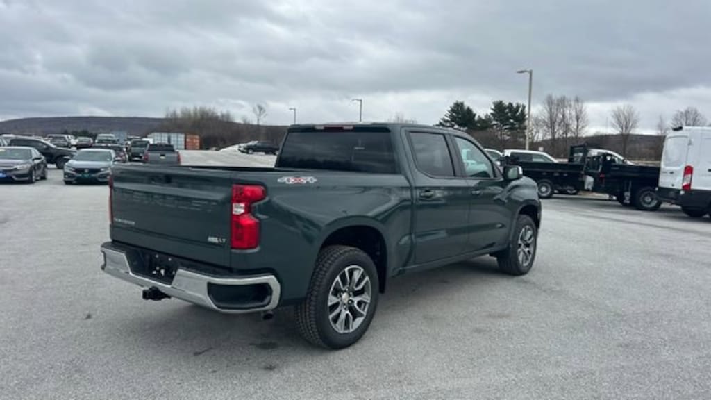 New 2026 Chevrolet Silverado 1500 LT Truck Crew Cab