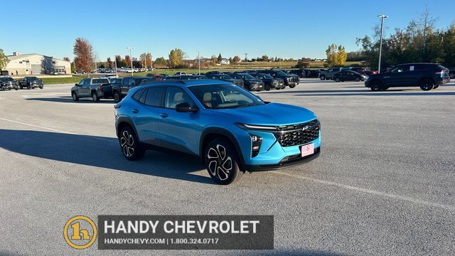 2025 Chevrolet Trax RS's photo