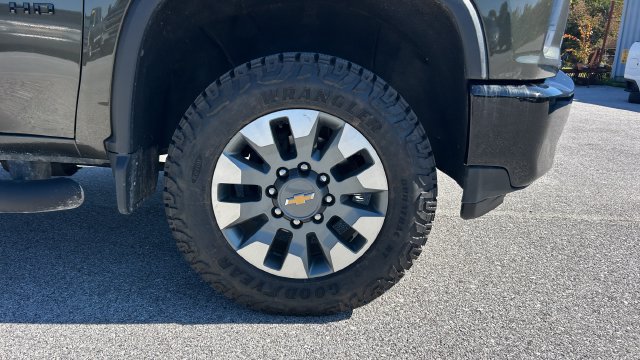 2023 Chevrolet Silverado 2500HD Custom - Photo 11