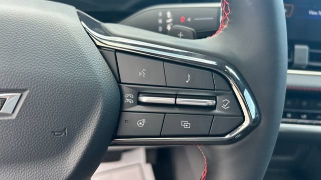 2027 Chevrolet Equinox RS - Photo 24