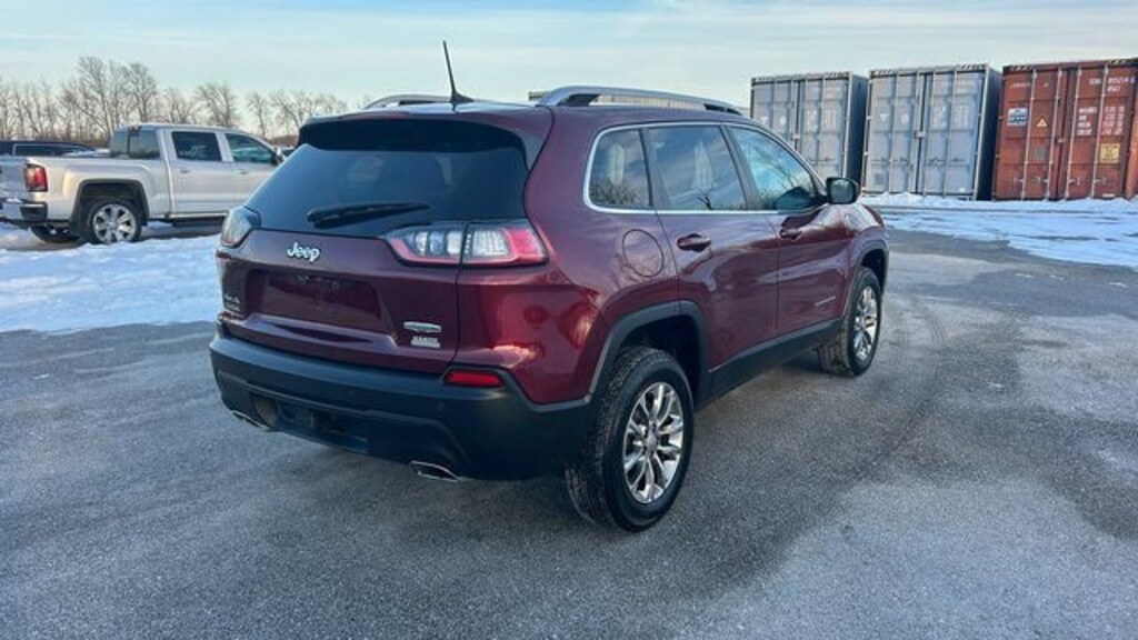 Used 2021 Jeep Cherokee Latitude Lux 4X4 SUV