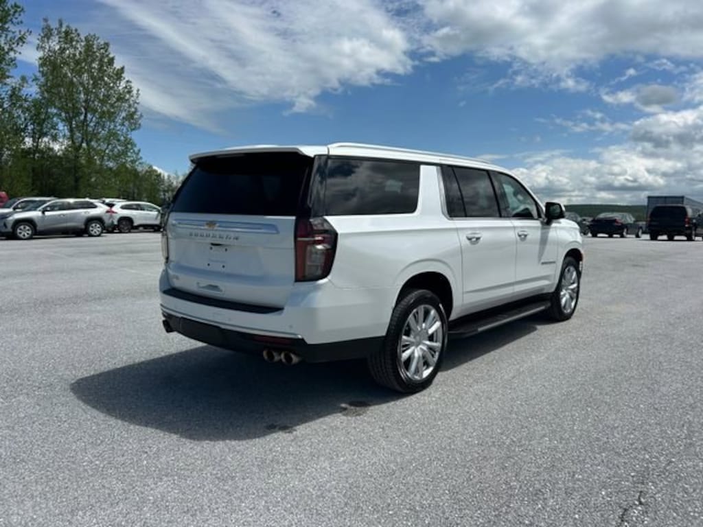 Used 2023 Chevrolet Suburban High Country SUV