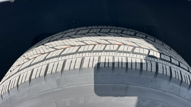 2026 Chevrolet Suburban LS - Photo 11