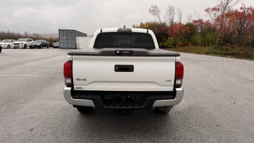 Used 2018 Toyota Tacoma SR V6 Truck Double Cab