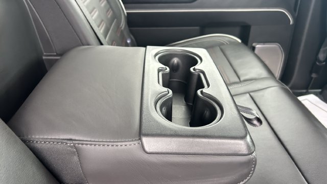 2025 GMC Sierra 2500HD AT4X - Photo 42