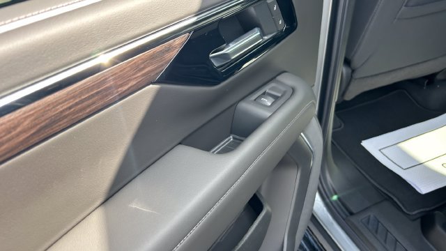 2026 Chevrolet Suburban LS - Photo 34