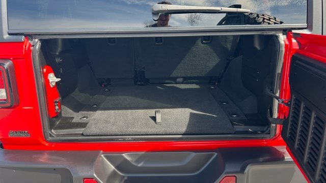 2025 Jeep Wrangler 4-Door Willys - Photo 15