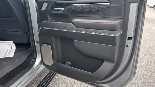 2025 GMC Sierra 2500HD AT4X - Photo 38