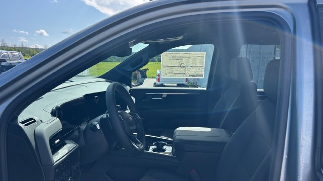2026 Chevrolet Suburban LS - Photo 19
