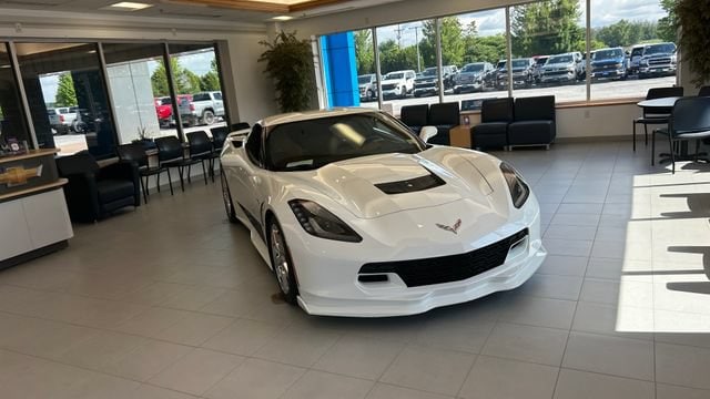 1G1YF2D75E5122571