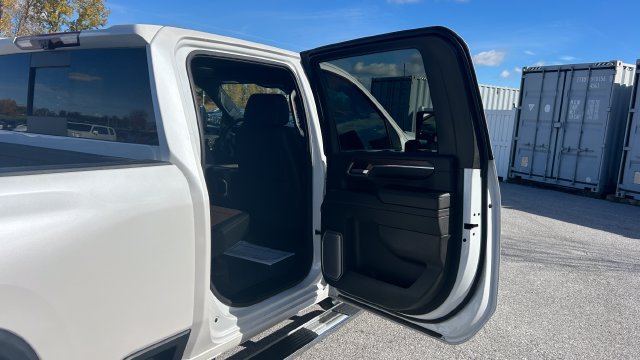 2024 Chevrolet Silverado 2500HD High Country - Photo 38