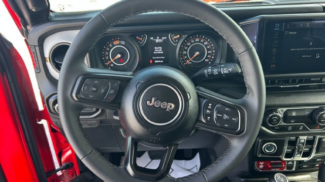 2025 Jeep Wrangler 4-Door Willys - Photo 22