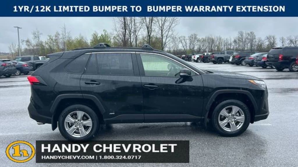 Used 2025 Toyota RAV4 Hybrid XLE SUV