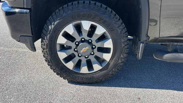 2023 Chevrolet Silverado 2500HD Custom - Photo 13