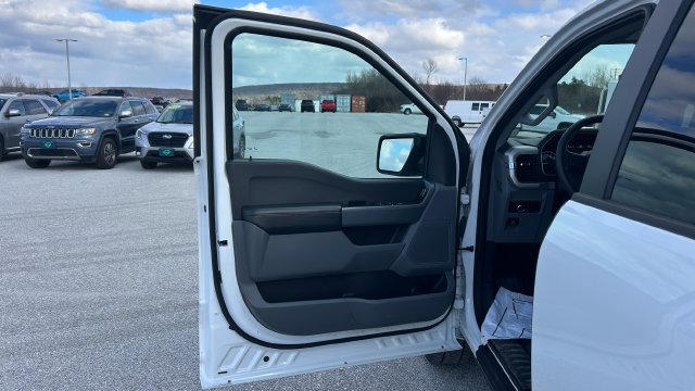 2023 Ford F-150 XL - Photo 17