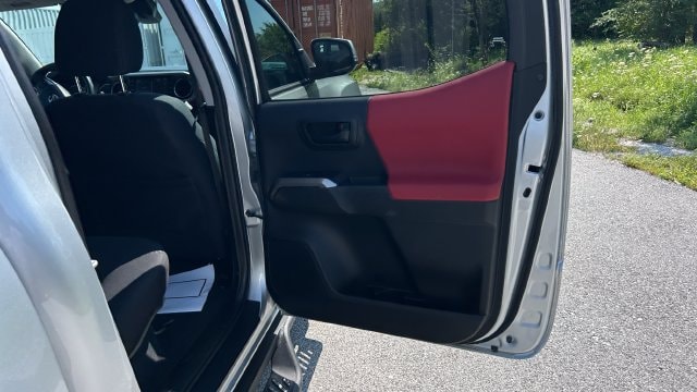 2023 Toyota Tacoma SR5 - Photo 27