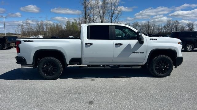 2026 Chevrolet Silverado 2500 HD LT - Photo 2