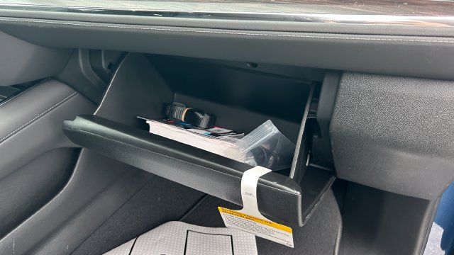 2026 Chevrolet Suburban LT - Photo 55