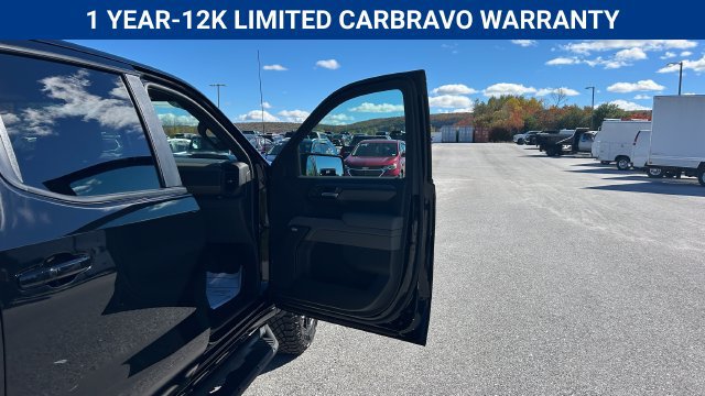 2026 Chevrolet Silverado 1500 ZR2 - Photo 11